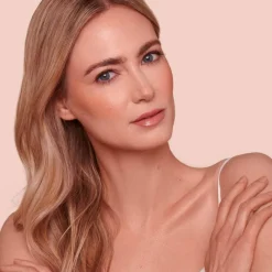 By Terry Ansikt|ByTerry Éclat Opulent Serum Foundation