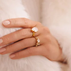 Caroline Svedbom Ringer|Stardust Ring Gold Electric White Combo